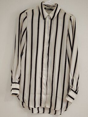 H&M White Shirt with Black Vertical Stripes